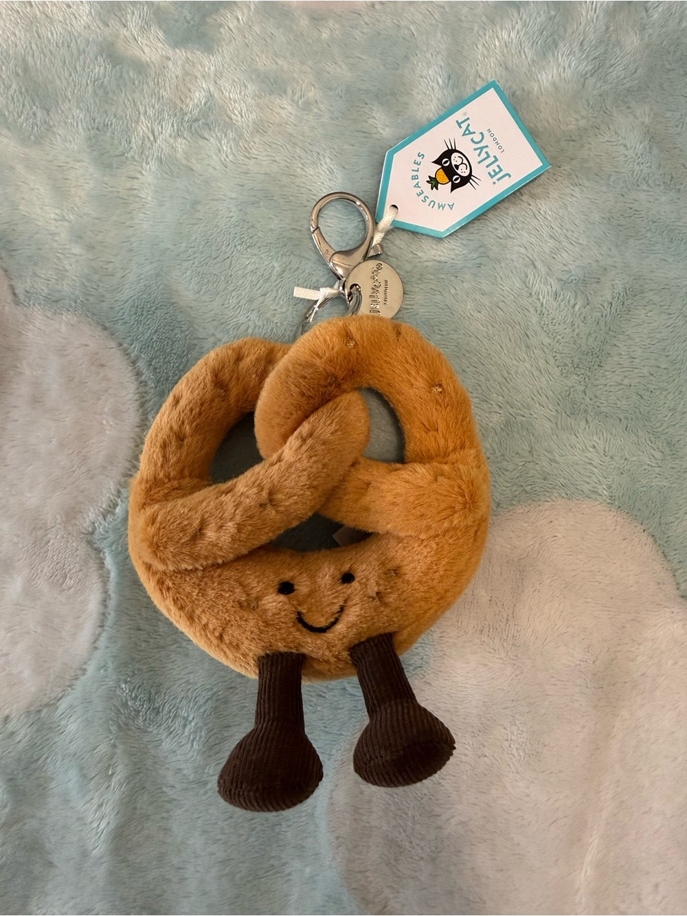 Jellycat Amuseables Pretzel Bag Charm BNWT